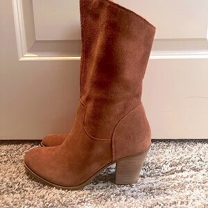 Vintage Y2K Luck Braden Suede Boots